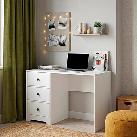 Компьютерные и письменные столы от Династия Kids